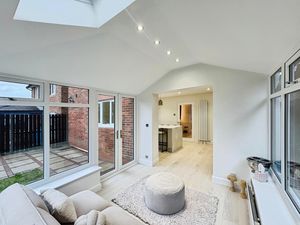 Photo 8- click for photo gallery